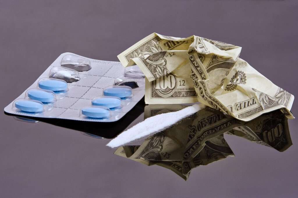 money, drug abuse, addiction, withdrawal, illegal, illness, addicted, health, narcotics, ecstasy, medicine, loneliness, criminal, unhealthy, crack, despair